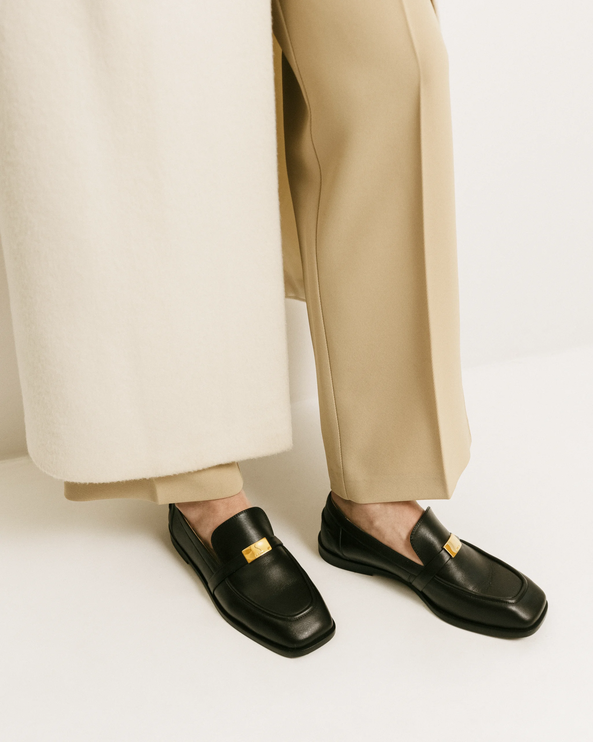 Loafers Brinney in black leather